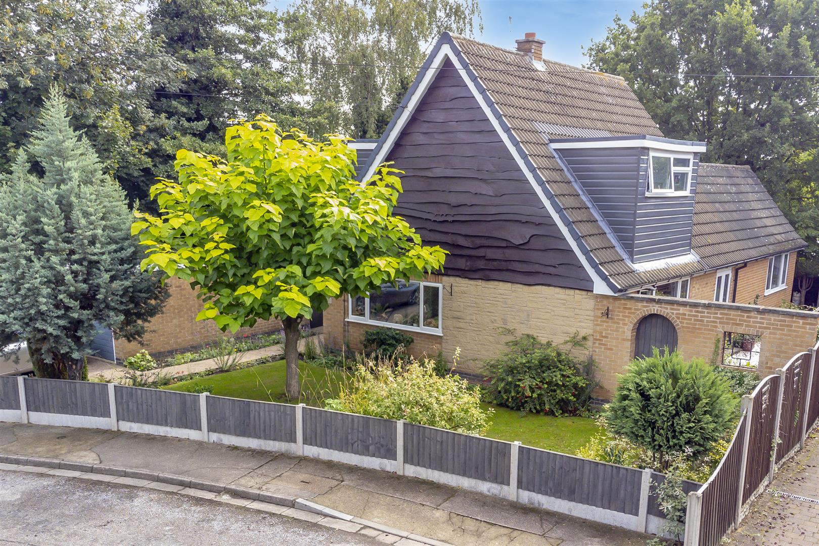 Meadow Gardens, Beeston, Nottingham Robert Ellis Estate Agents